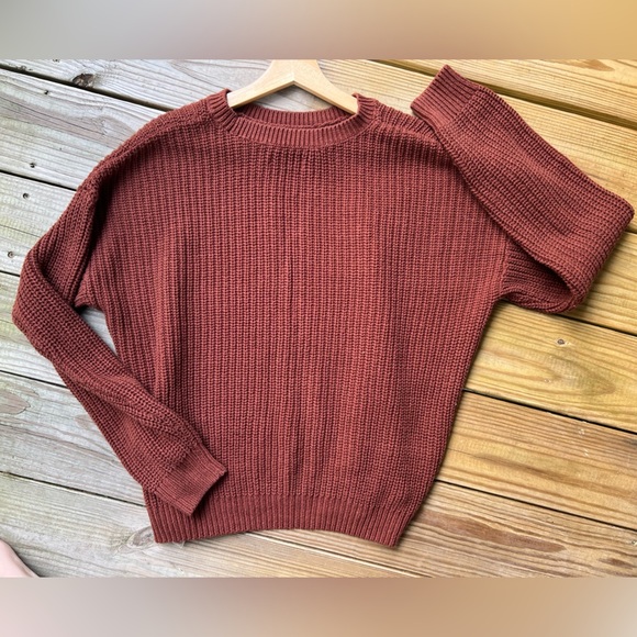 Women’s Sonoma maroon medium knit Sweater - Picture 2 of 6
